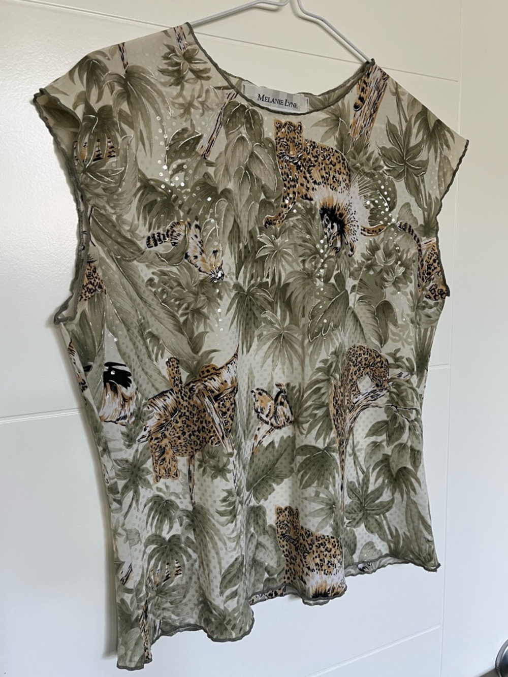 Melanie Lyne Olive Leopard Print Textured Sleeveless Tank